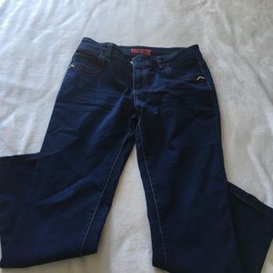 Skinny jeans
